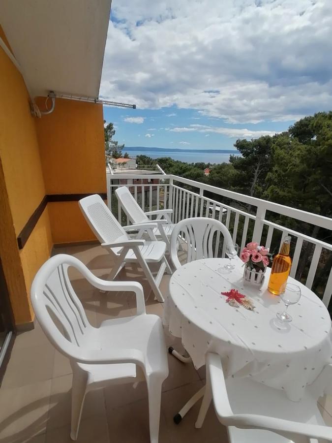 Studio Apartmani Marinella 巴什卡沃达 外观 照片