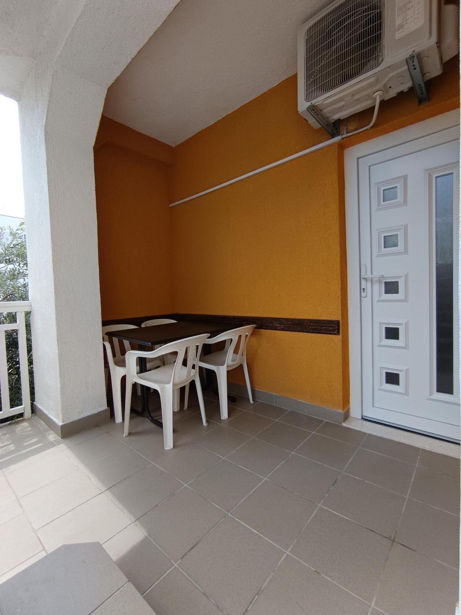 Studio Apartmani Marinella 巴什卡沃达 客房 照片